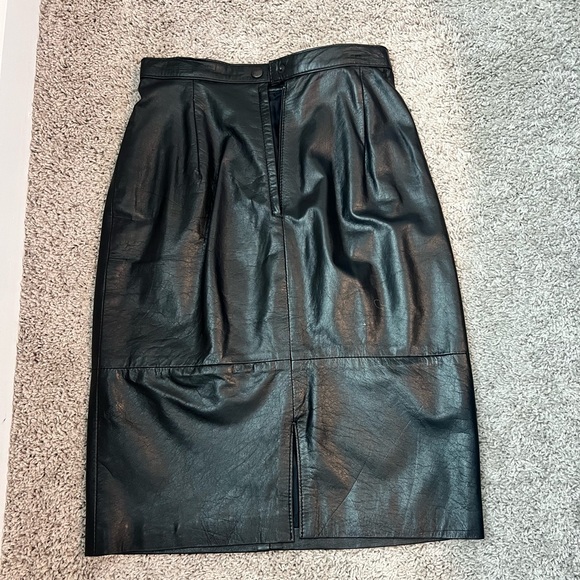 Genuine Vintage Leather Black Mini Skirt by COMINT size 5/6 - Picture 9 of 12
